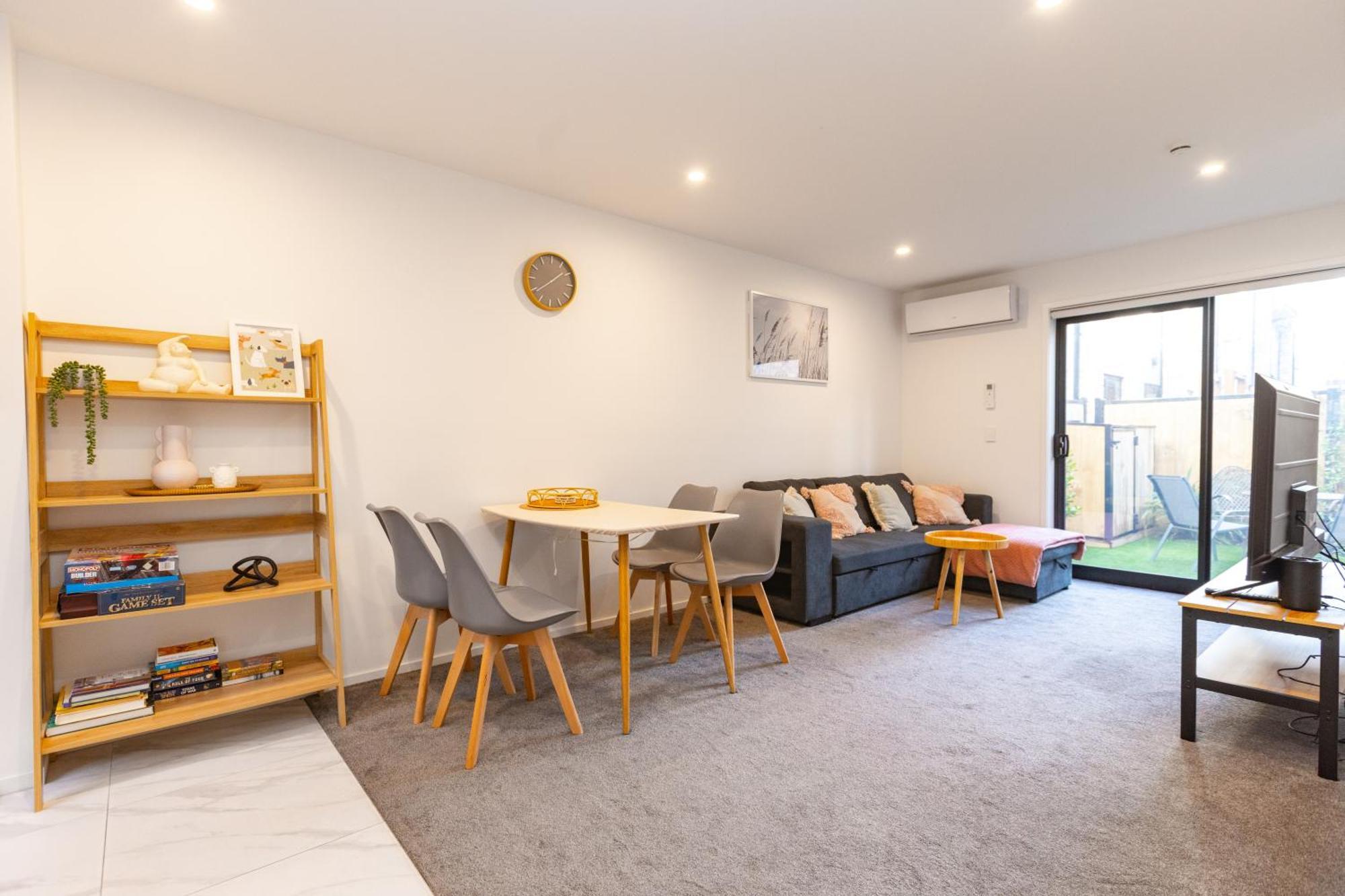 Entertaining Townhouse By Little High Eatery Apartment Christchurch Bagian luar foto